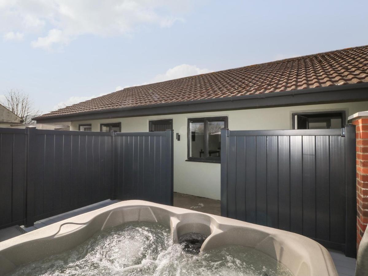 Chalet 2 Ganton ภายนอก รูปภาพ